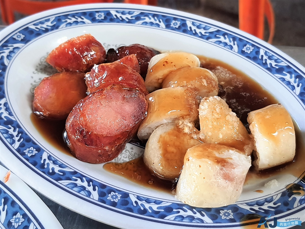 東港正宗肉丸：東港菜市場的經典小吃 一顆肉圓只要10塊錢