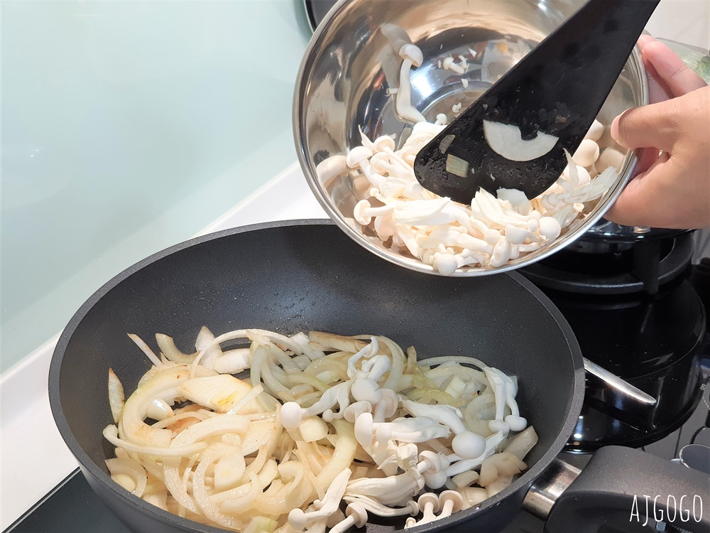 簡單食譜：泡菜炒五花肉 超下飯重口味料理