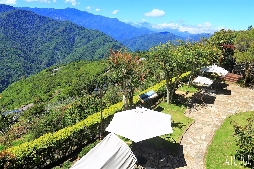 清境歐鄉美邸民宿：山景雙人房、早餐 俯瞰老英格蘭莊園的陽台