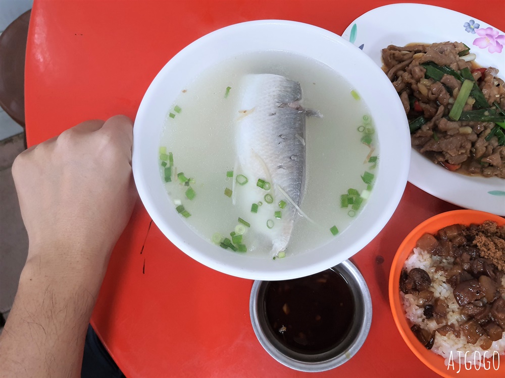 阿欽肉燥飯米糕 東港最好吃的肉燥飯 豬腳、排骨酥湯也要點 菜單分享