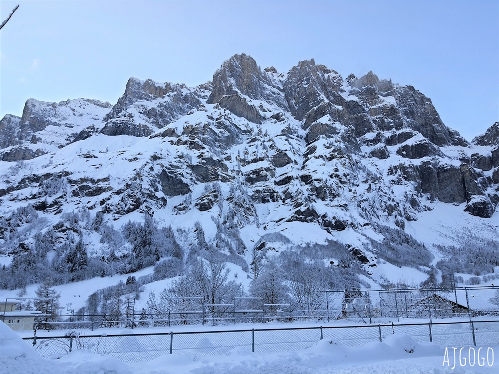 洛伊克巴德溫泉區、Leukerbad Thermal bath 策馬特近郊泡溫泉的好地方