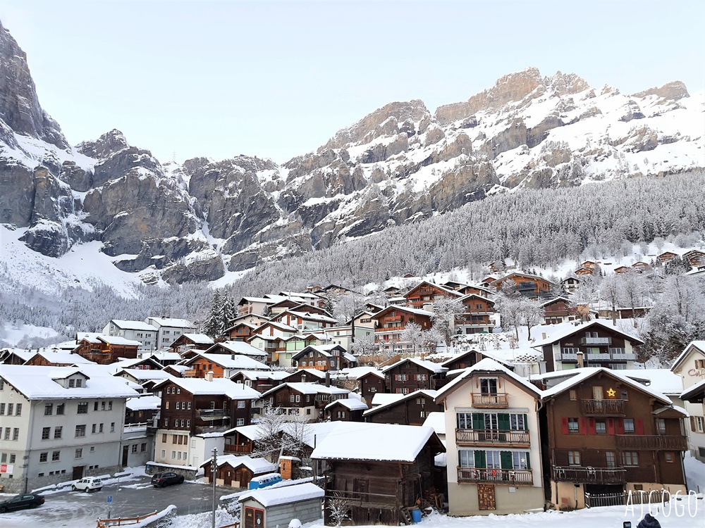 洛伊克巴德溫泉區、Leukerbad Thermal bath 策馬特近郊泡溫泉的好地方