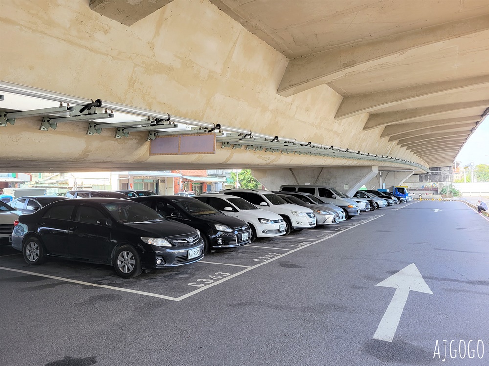 承億文旅嘉義商旅 (停業整修中) 無窗雙床房、早餐、停車場分享