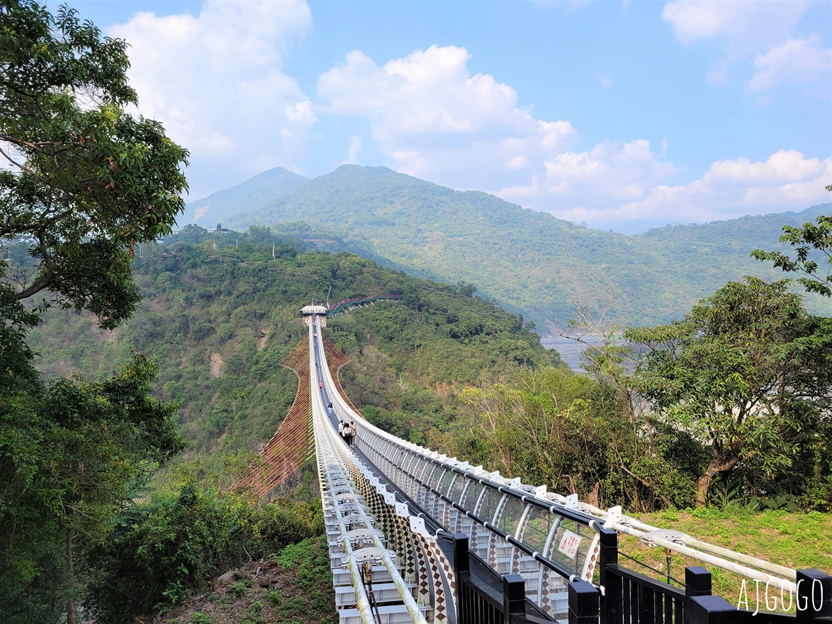 山川琉璃吊橋 屏東三地門景點 用琉璃珠串起永恆故事