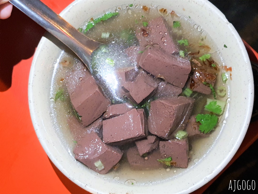 台中美食 中華臭豆腐蚵仔煎 中華路夜市美食 台灣大道人氣小吃