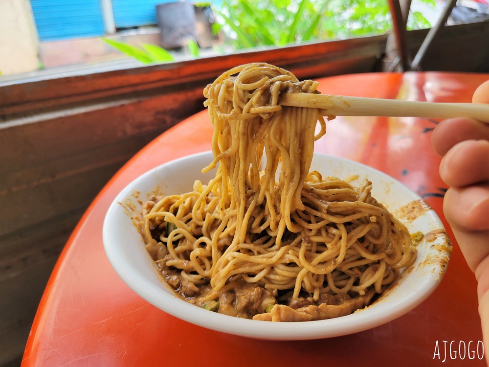 東港阿扁飯湯 內關帝巷弄裡的好味道 麻醬麵、滷菜也好吃