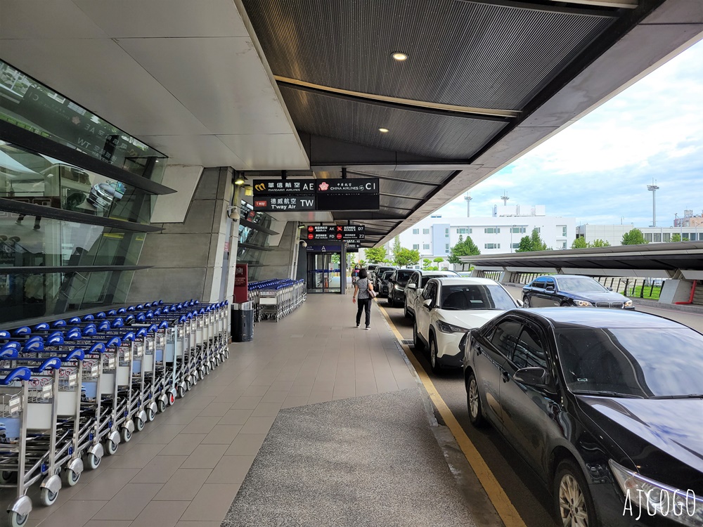 搭飛機去泰國 華航 A350豪華經濟艙、飛機餐 桃園>曼谷 CI831