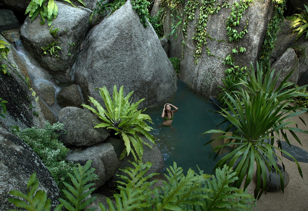 蘇美島按摩 Tamarind Springs Forest Spa 巨石森林三溫暖