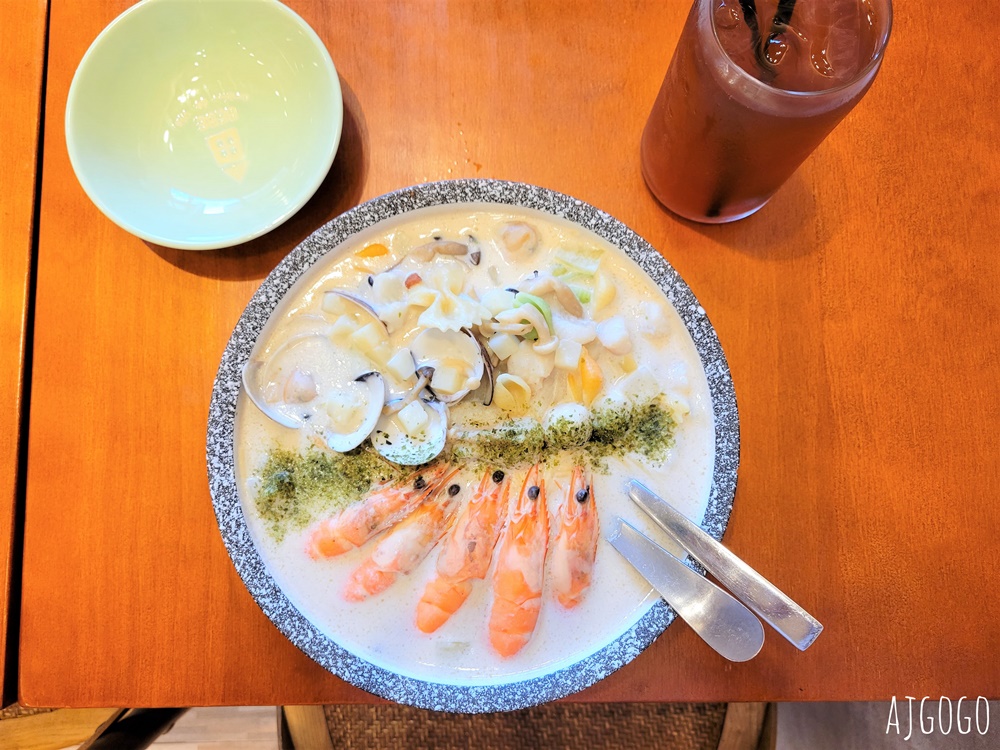 桃園美食 義匠義式湯麵 巷弄裡的好味道 可以喝的義大利麵