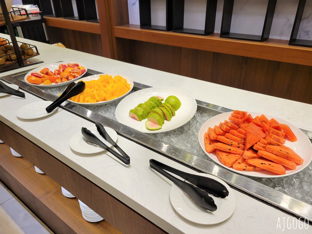 華航諾富特飯店 品坊西餐廳 平日晚餐菜色 海鮮、爐烤牛排吃到飽