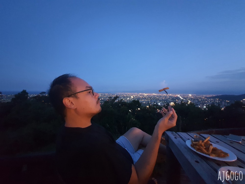 空ㄟ農場 宜蘭礁溪景觀餐廳 吃Pizza看百萬夜景很可以 接駁車、停車場分享