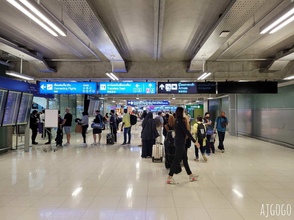 搭星宇航空去曼谷 桃園-曼谷機票 A330neo經濟艙飛機餐、星宇特調