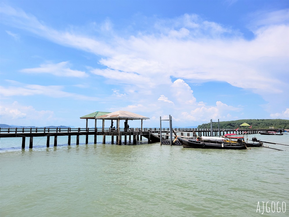 普吉海景餐廳 Laem Hin Seafood 椰子島碼頭旁的人氣餐廳