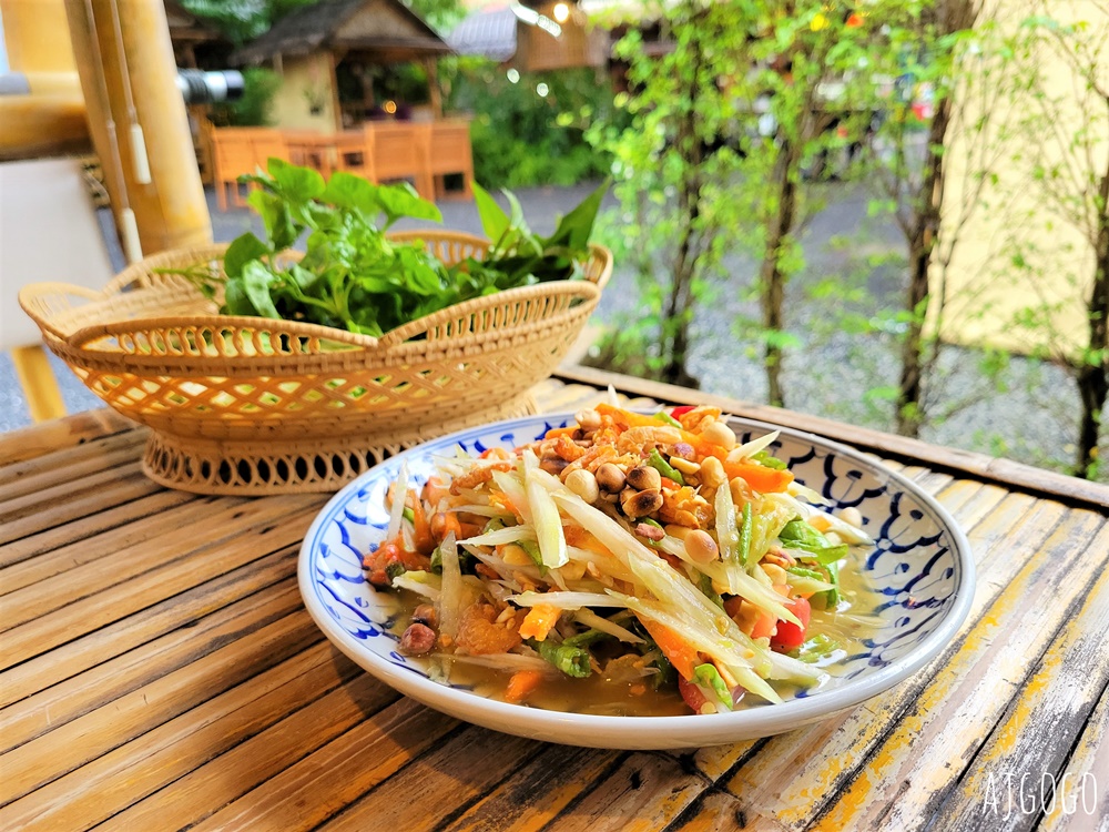 普吉島庭園餐廳 Som Tum Tyeong Non 在小木屋裡品味各種青木瓜沙拉與泰式料理