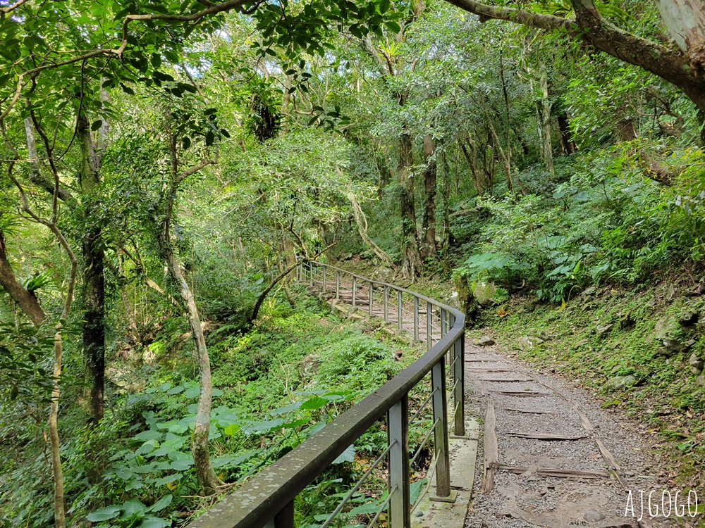 滿月圓國家森林遊樂區 好走的親子森林步道 沿著溪谷找大瀑布 便宜門票