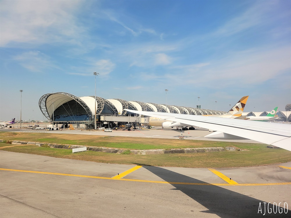 長榮航空 台北桃園-曼谷 787-10經濟艙飛機餐 開箱BR75