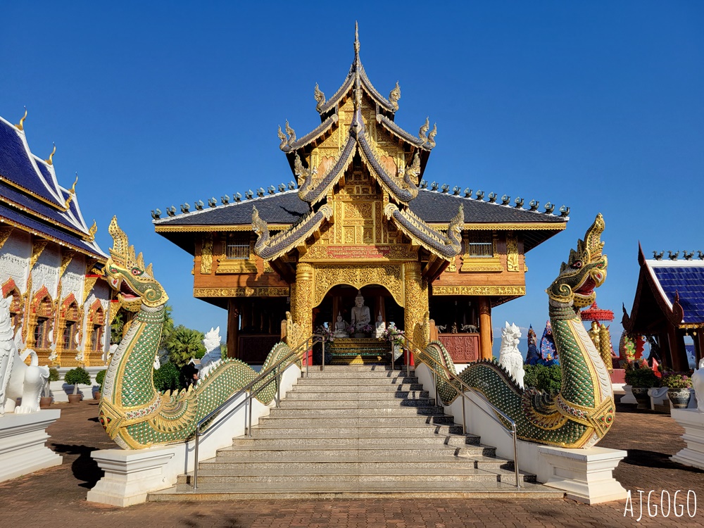 清邁藍廟 古城外的美麗藍色佛寺聖地 讓人驚豔的華麗佛塔群