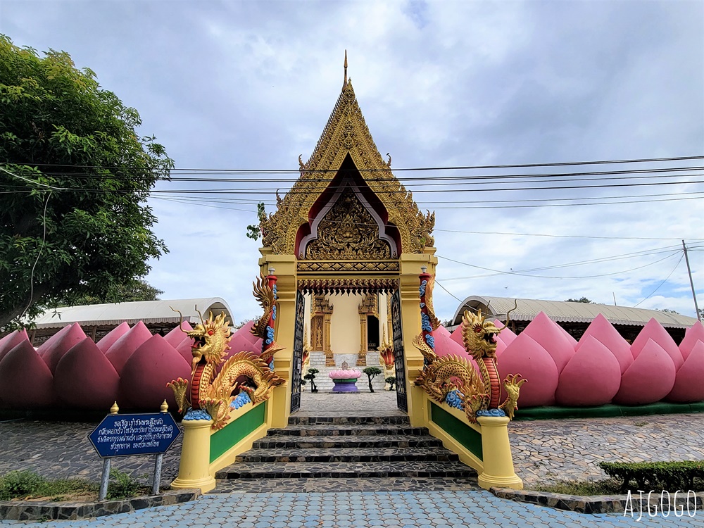 泰國最高佛像 Wat Muang 紅統廊曼寺的巨大金佛