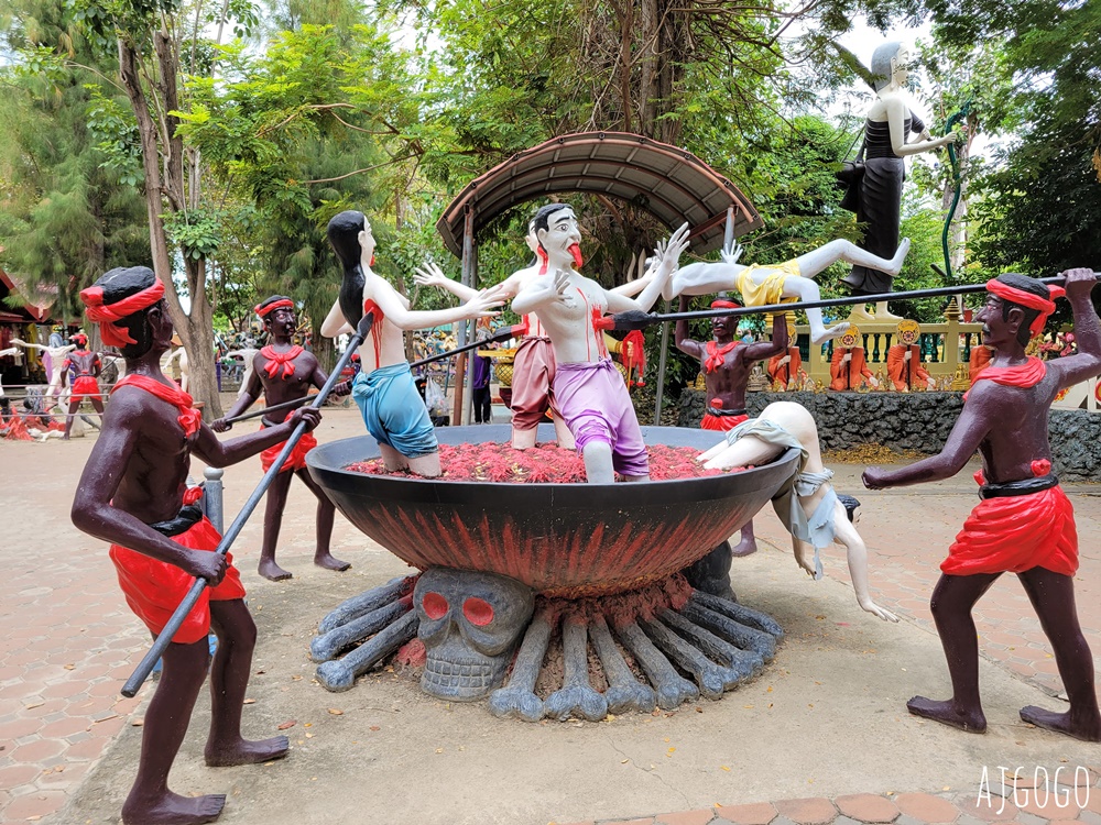 泰國最高佛像 Wat Muang 紅統廊曼寺的巨大金佛