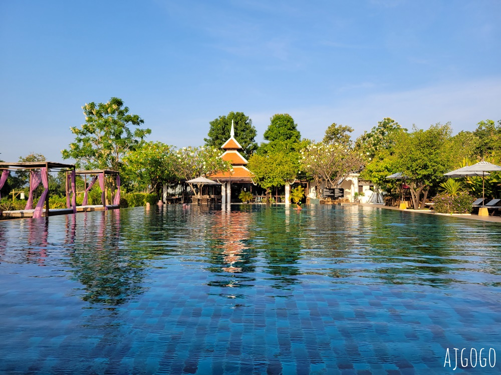 Sriwilai Sukhothai Resort & Spa 素可泰飯店推薦 高級雙人房、早餐 近素可泰歷史公園