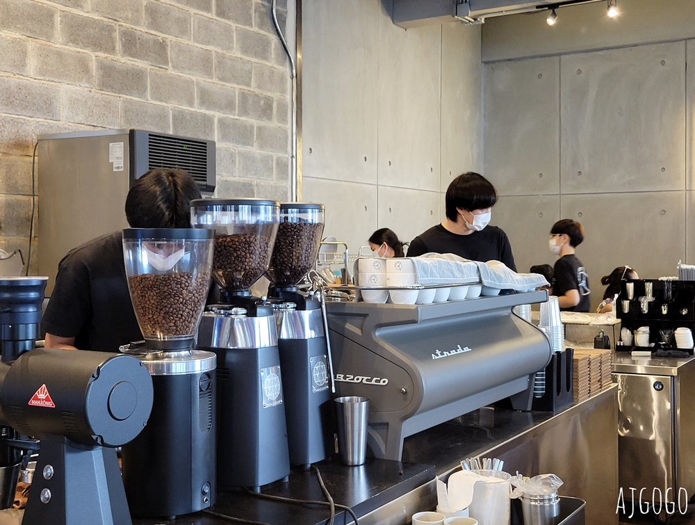 2025曼谷咖啡廳 Factory Coffee 曼谷冠軍咖啡店 隱身在BTS PhayaThai站下的人氣咖啡