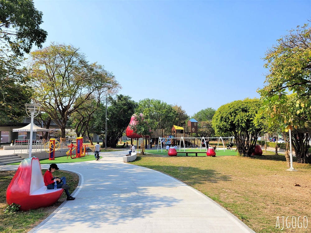 林邊親子公園 飛天火車、蓮霧冒險森林 好玩的共融公園