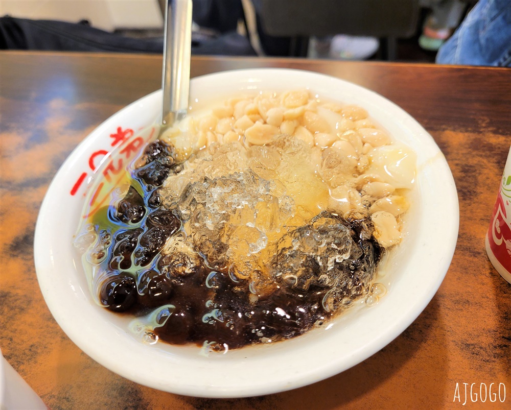 基隆美食 三兄弟豆花 基隆廟口夜市好吃的燒麻吉、蜜月地瓜