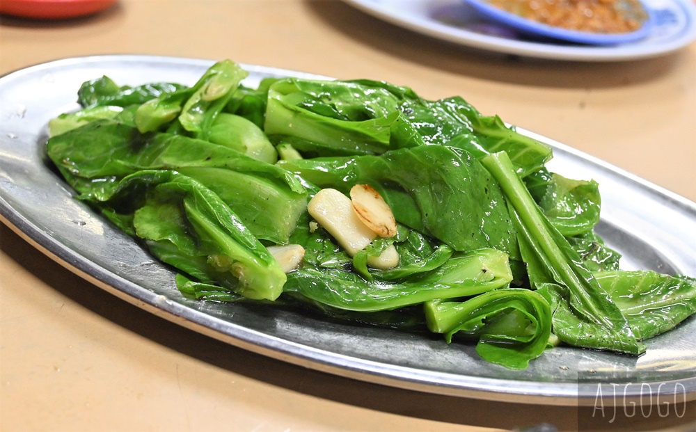 吉隆坡美食 黃亞華小食店 吉隆坡亞羅街夜市人氣餐廳 燒雞翅、沙爹好吃