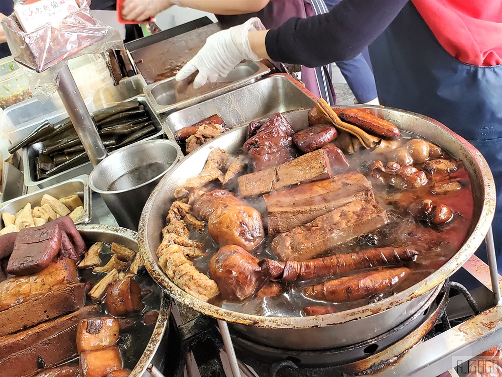 大溪美食 老阿伯現滷豆干、小鎮豆花