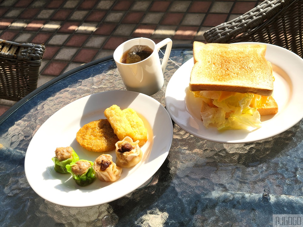 台北集賢商旅 蘆洲有免費停車場的便宜飯店 雙人房、早餐 近捷運徐匯中學站