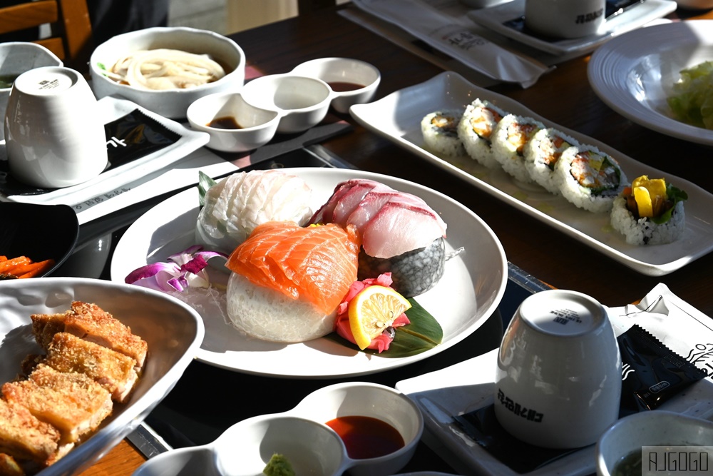 釜山 現撈雪場蟹市場 대게만찬 平日雪場蟹定食很划算