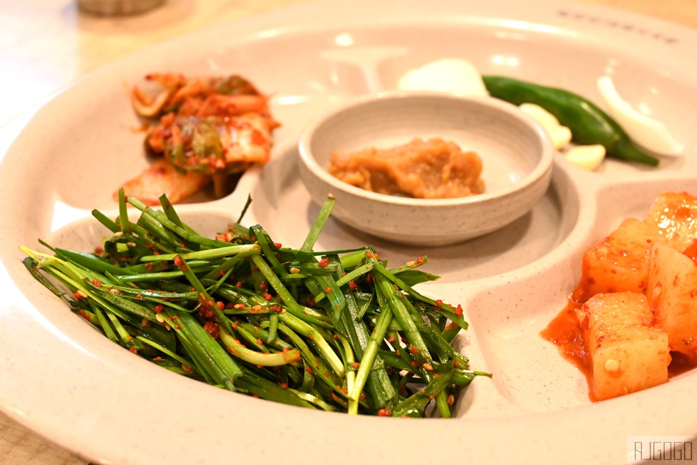 釜山 密陽血腸豬肉湯飯 海雲台店 老店好味道 沒有豬臭味 醃漬蘿蔔好吃