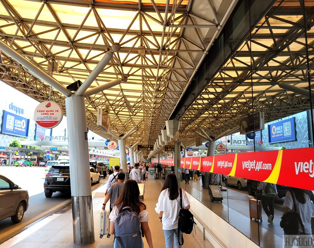 越南航空 桃園>胡志明市>富國島 A321經濟艙飛機餐 胡志明市轉機