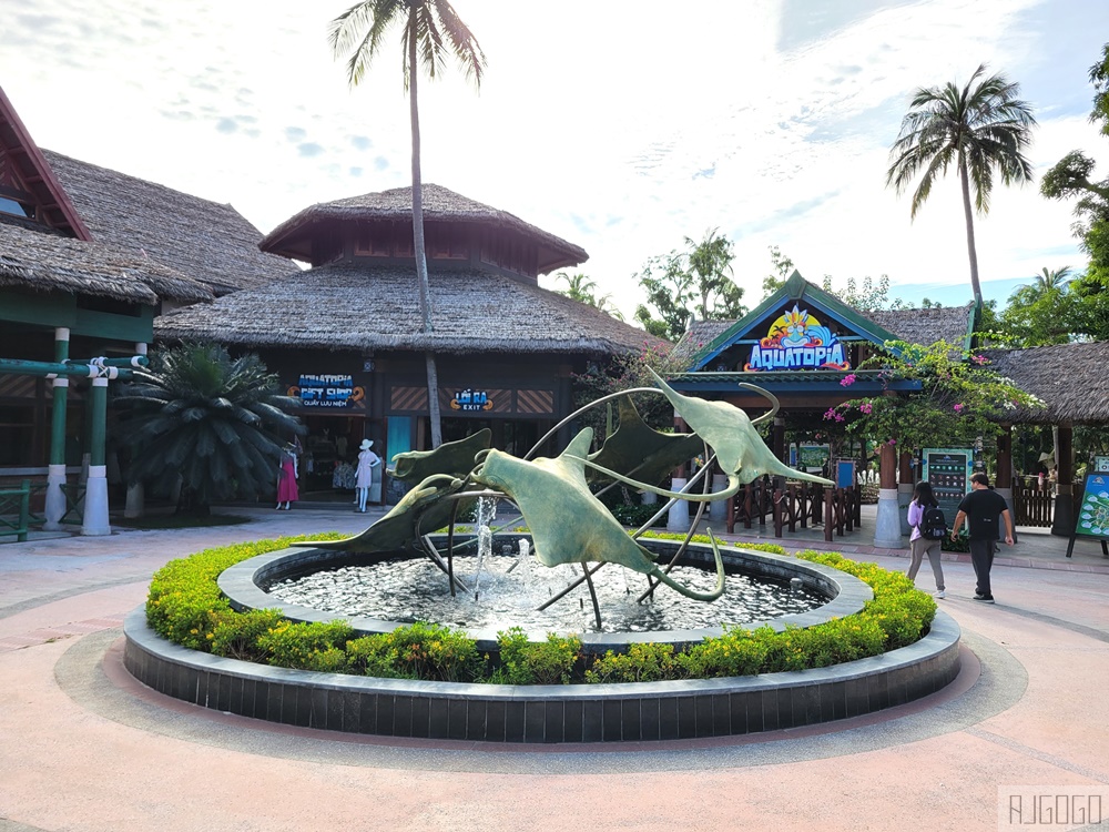 富國島太陽世界自然公園 搭上世界最長跨海纜車 前進Aquatopia水樂園