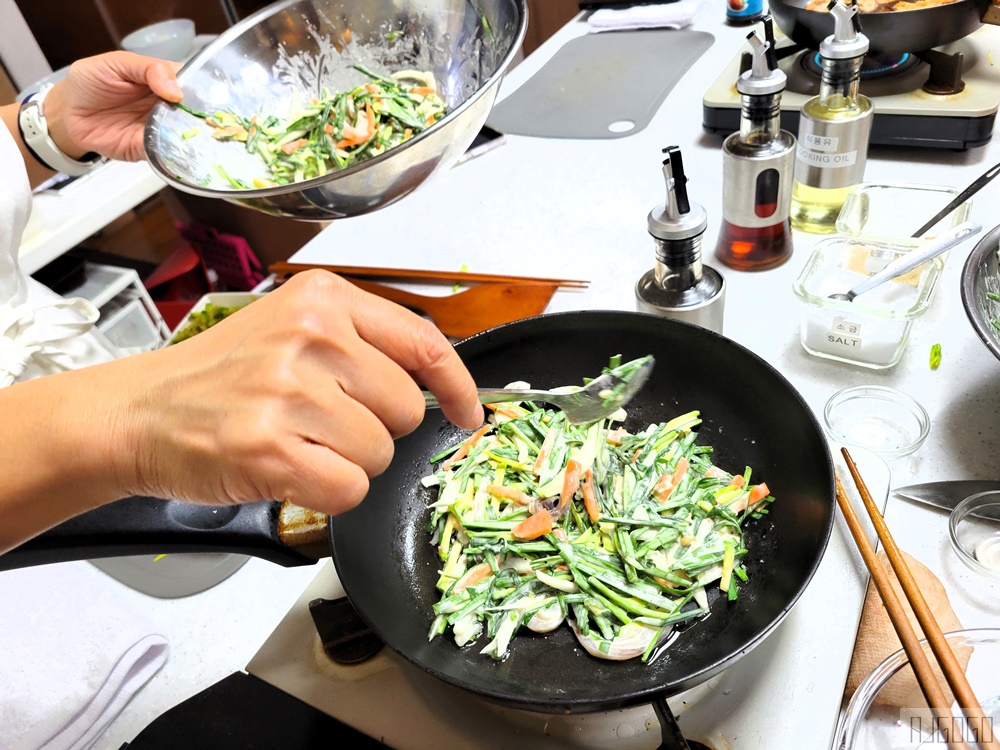 釜山 韓國料理廚藝教室 韓式拌飯、海鮮煎餅這樣做