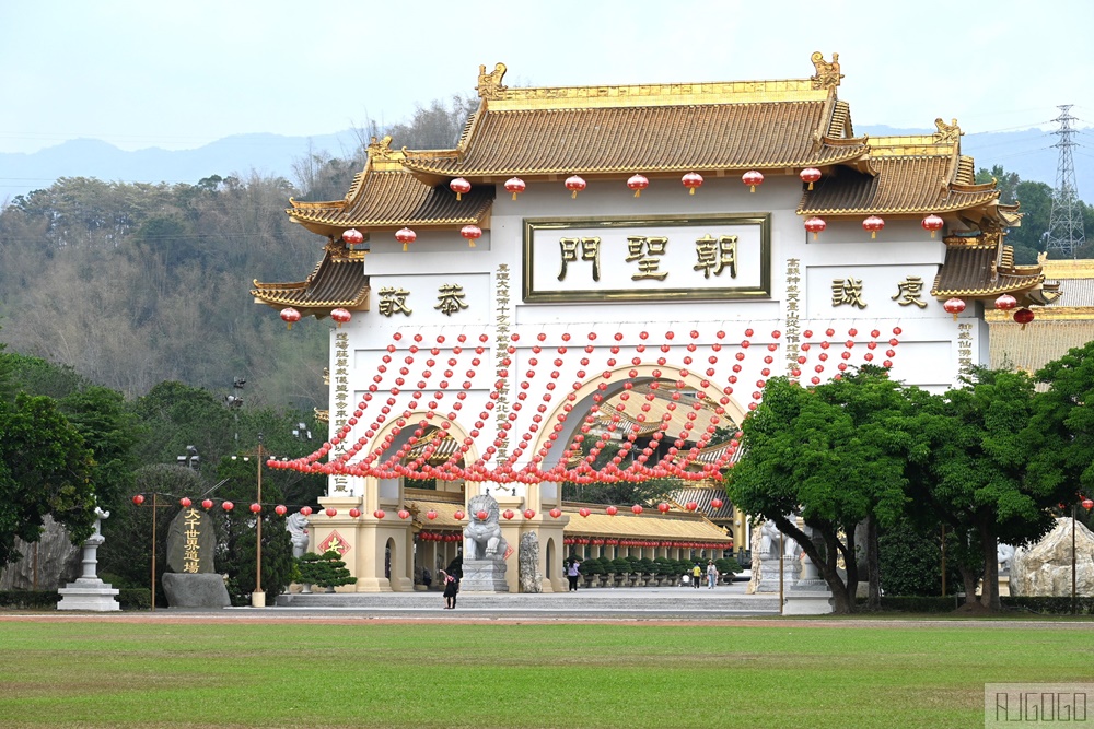 高雄花旗木 六龜神威天臺山道場 每年3~4月花季登場