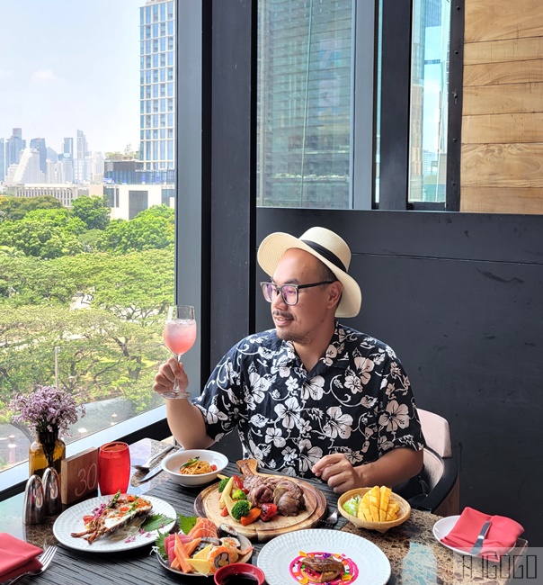 曼谷SO/酒店 週日早午餐 帝王蟹腳、鵝肝吃到飽 RED OVEN 升級版自助餐饗宴