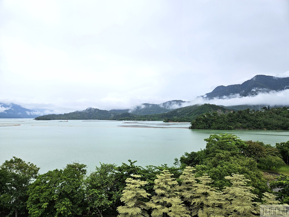 曾文水庫觀景樓餐廳 台灣最大水庫景觀咖啡廳