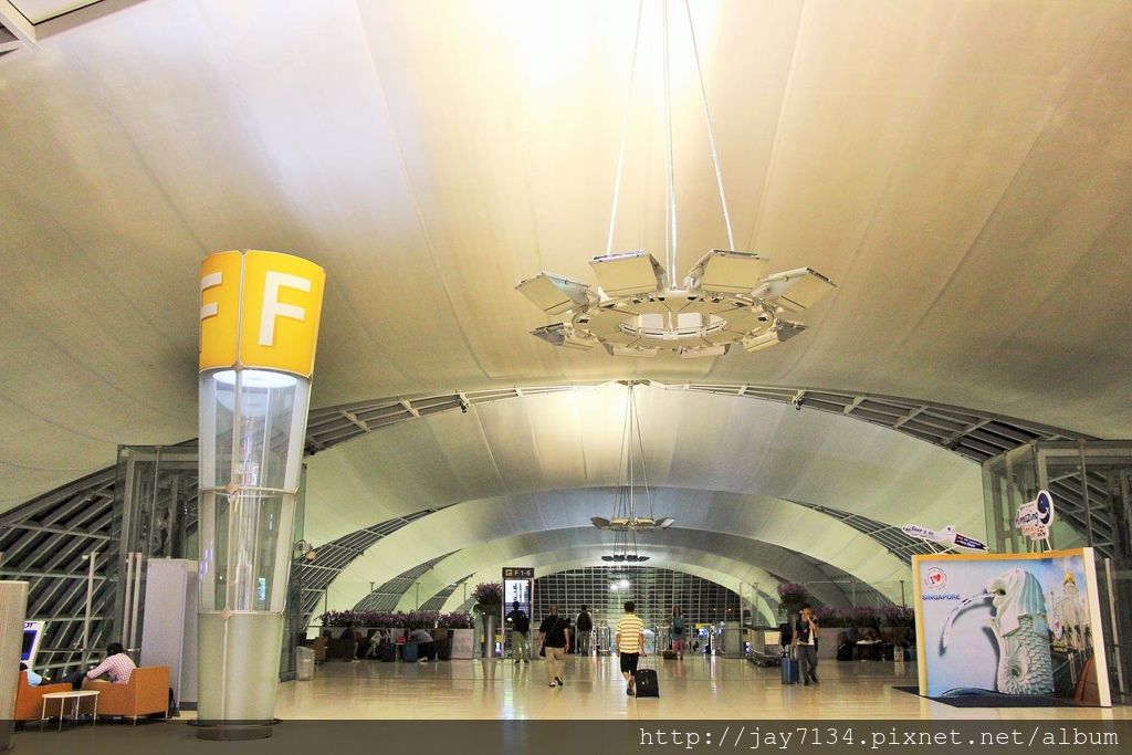 2014-07-24 復興航空 GE868 曼谷BKK-桃園TPE 飛機餐、素食餐分享