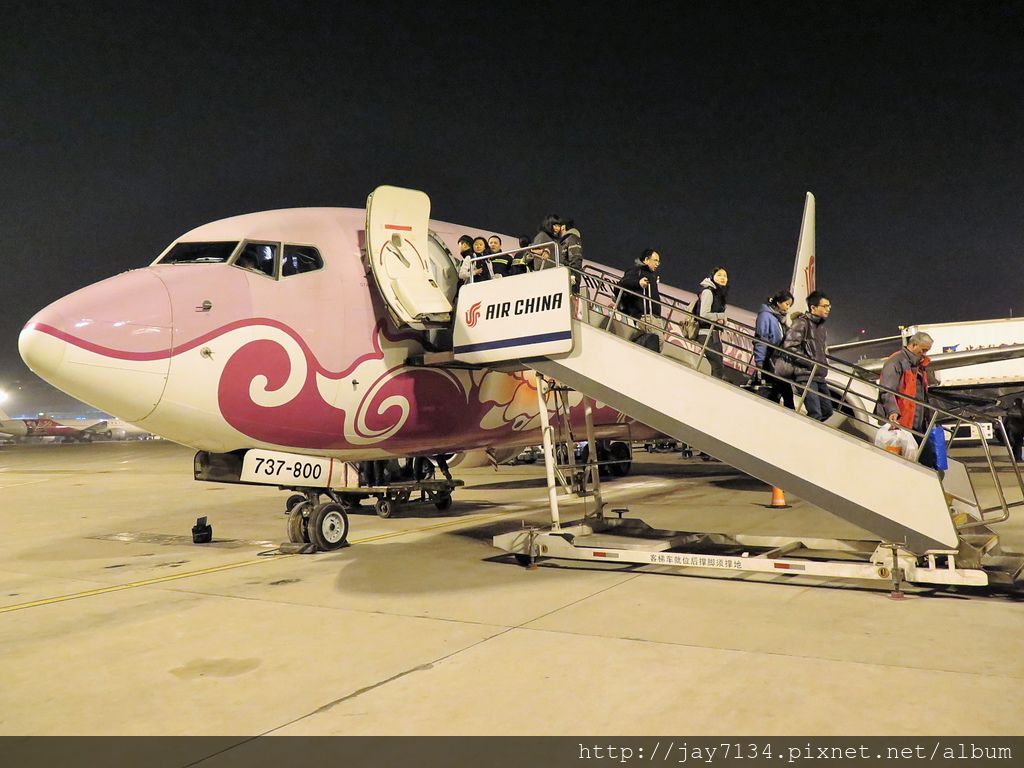 中國國際航空 CA190 台灣桃園TPE > 中國北京PEK 飛機餐、印度餐、飛行經驗、北京過境旅館分享