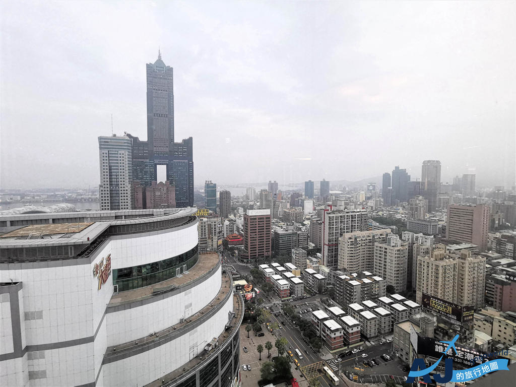 高雄景觀餐廳 和逸飯店 Cozzi THE Roof 30樓高空餐廳晚餐