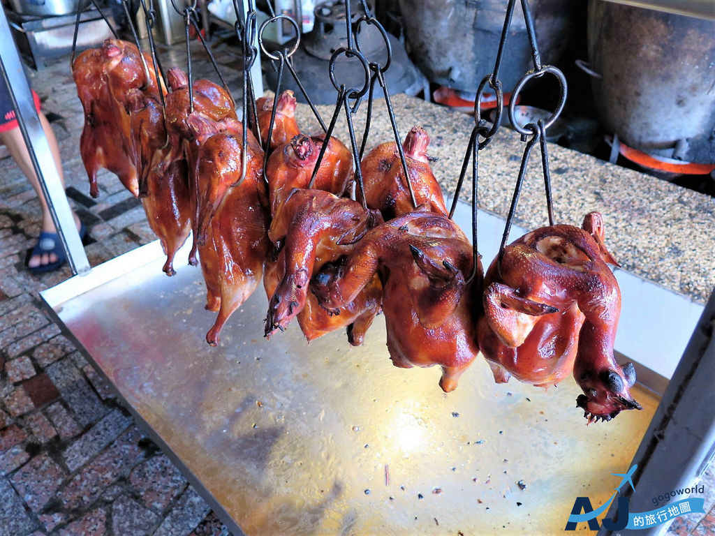 （高雄鳳山美食）阿石烤鴨專賣店 高雄烤鴨店、一鴨三吃料理 近捷運前鎮高中站2號出口