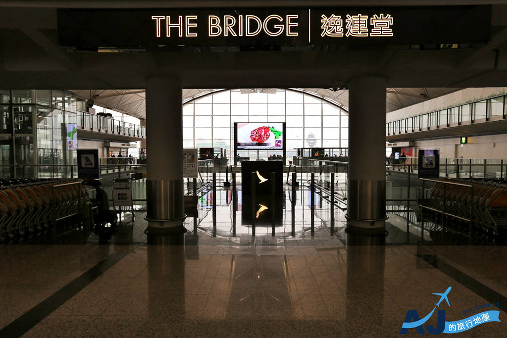 國泰航空 逸連堂 香港國際機場商務艙貴賓室 餐飲、開放時間、設施分享