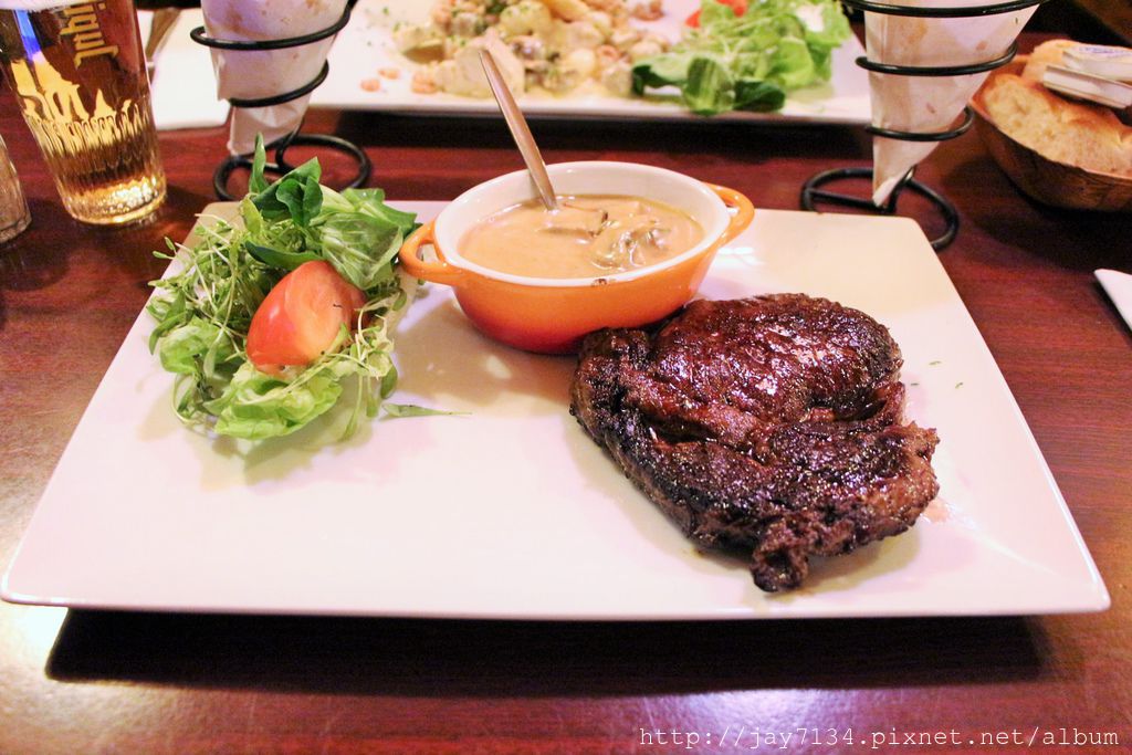 （布魯塞爾美食）L’ane vert 當地人推薦的比利時傳統美食 近Saint Mary’s Royal Church與布魯塞爾北站