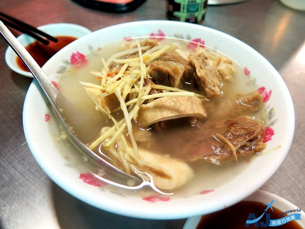 （嘉義美食）王家祖傳本產牛雜湯 嘉義市東市場 早午餐限定美食