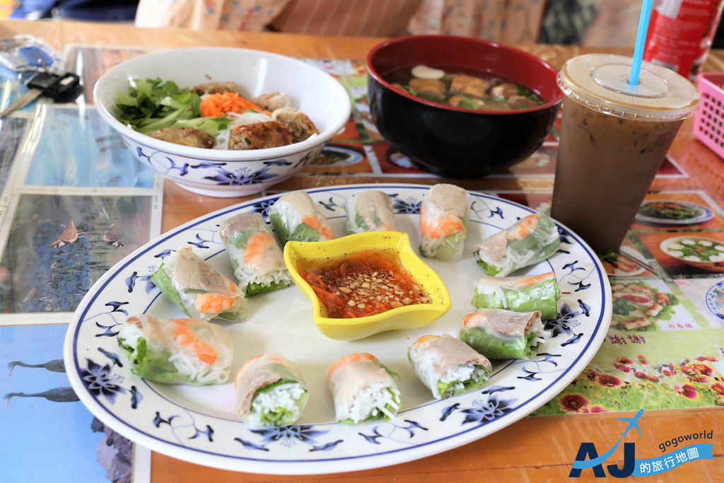 （七美美食）越南大骨湯麵 越南涼麵、越式冷蝦捲、越式炸春捲、越南煉奶咖啡