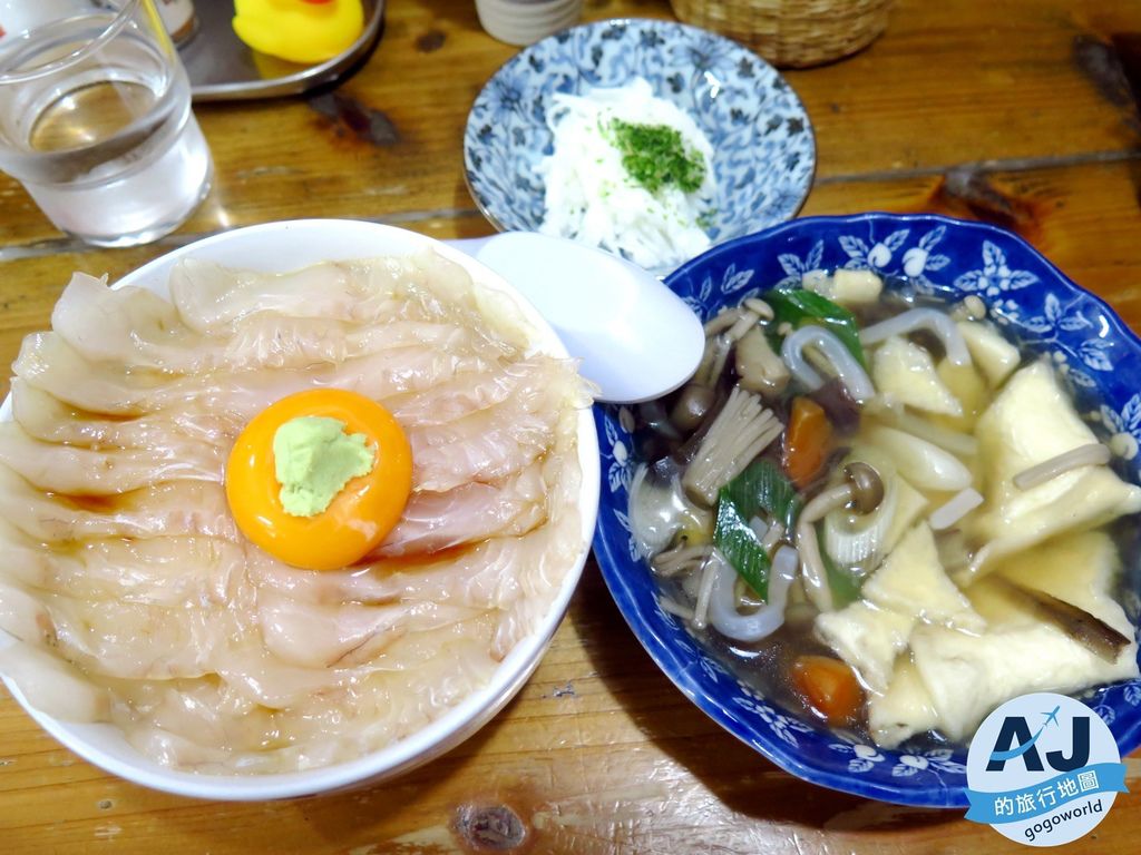 （青森美食）みなと食堂 平目漬丼 人生初嘗醬醃比目魚丼&八戶仙貝汁大滿足 體驗漁夫的伙食 位於陸奧湊站